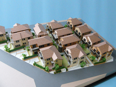 120 1/100カラー外観模型